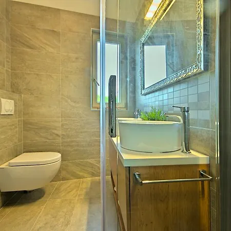 Barbara Willa Selina